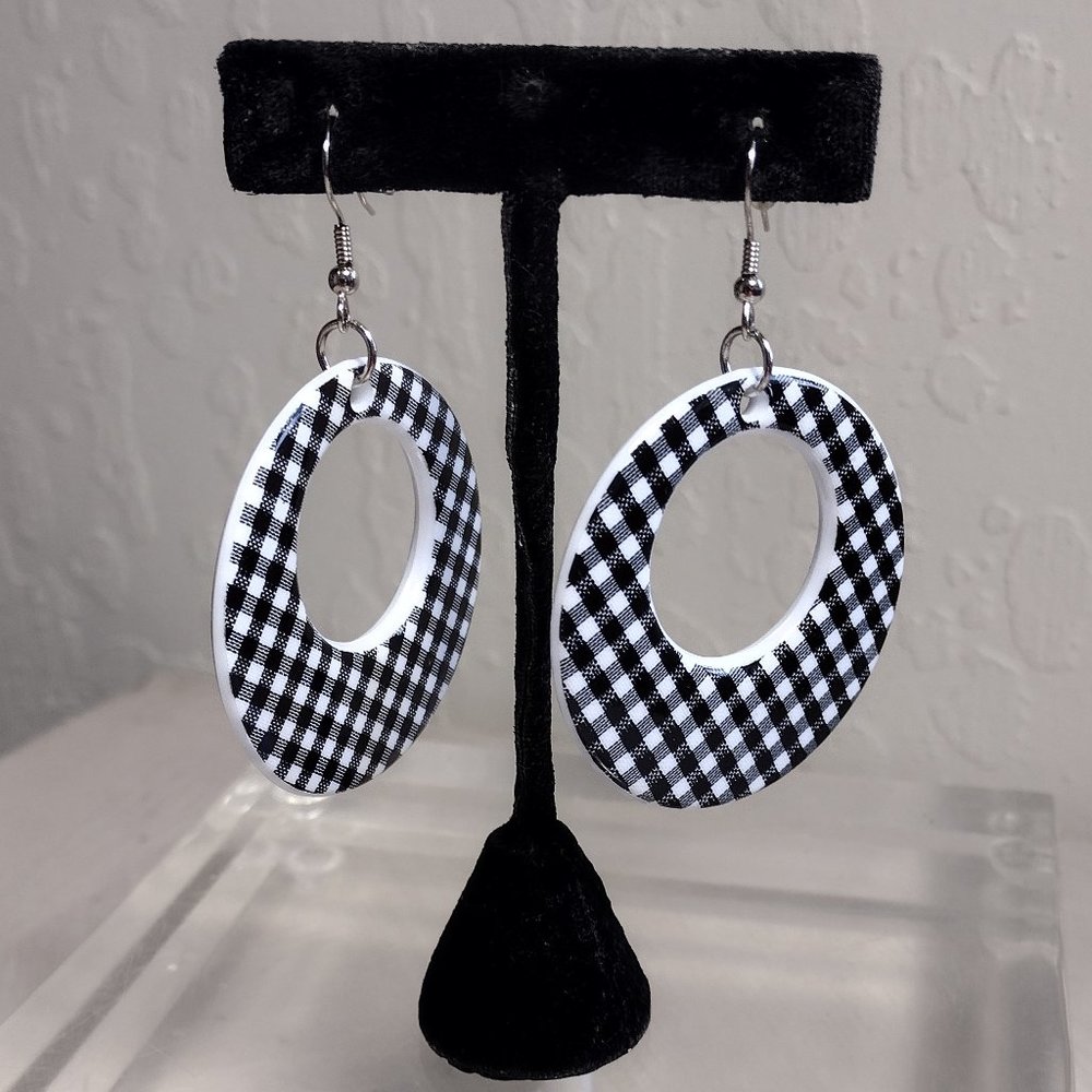 Black & White Hoop Earrings NWT